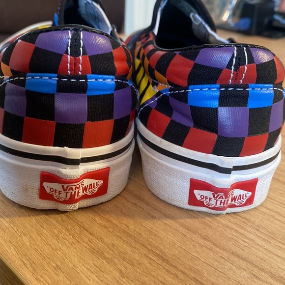 Checkered Vans - Picture 4 of 15